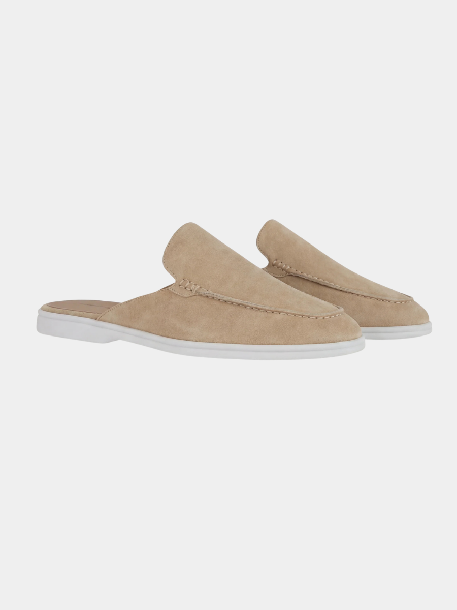Beige Yacht-Rutsche
