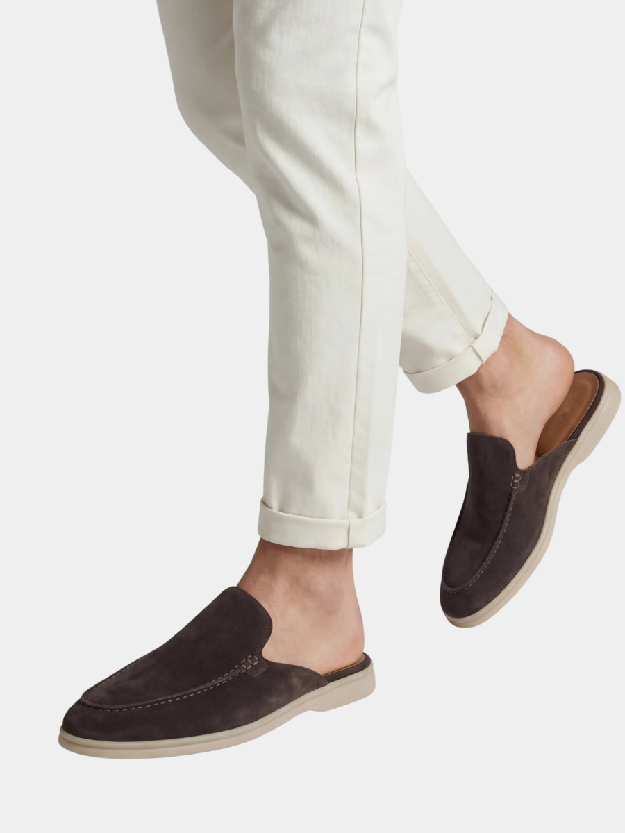 Tobogán marrón para yate