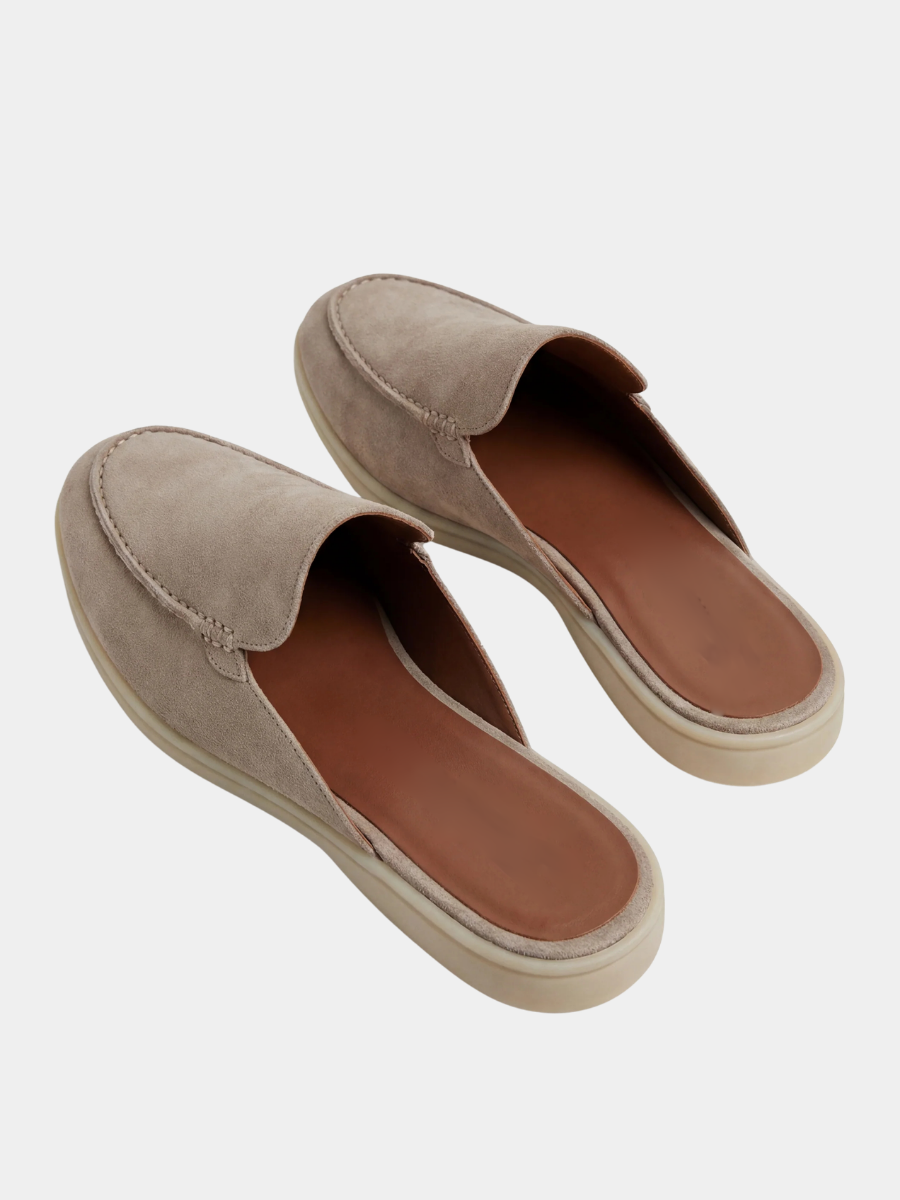 Tobogán para yate gris claro